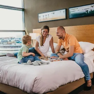 hyatt-place-amsterdam-airport.thehaguehotels.net/