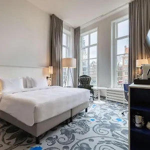 Radisson Blu Hotel, Center Hotell