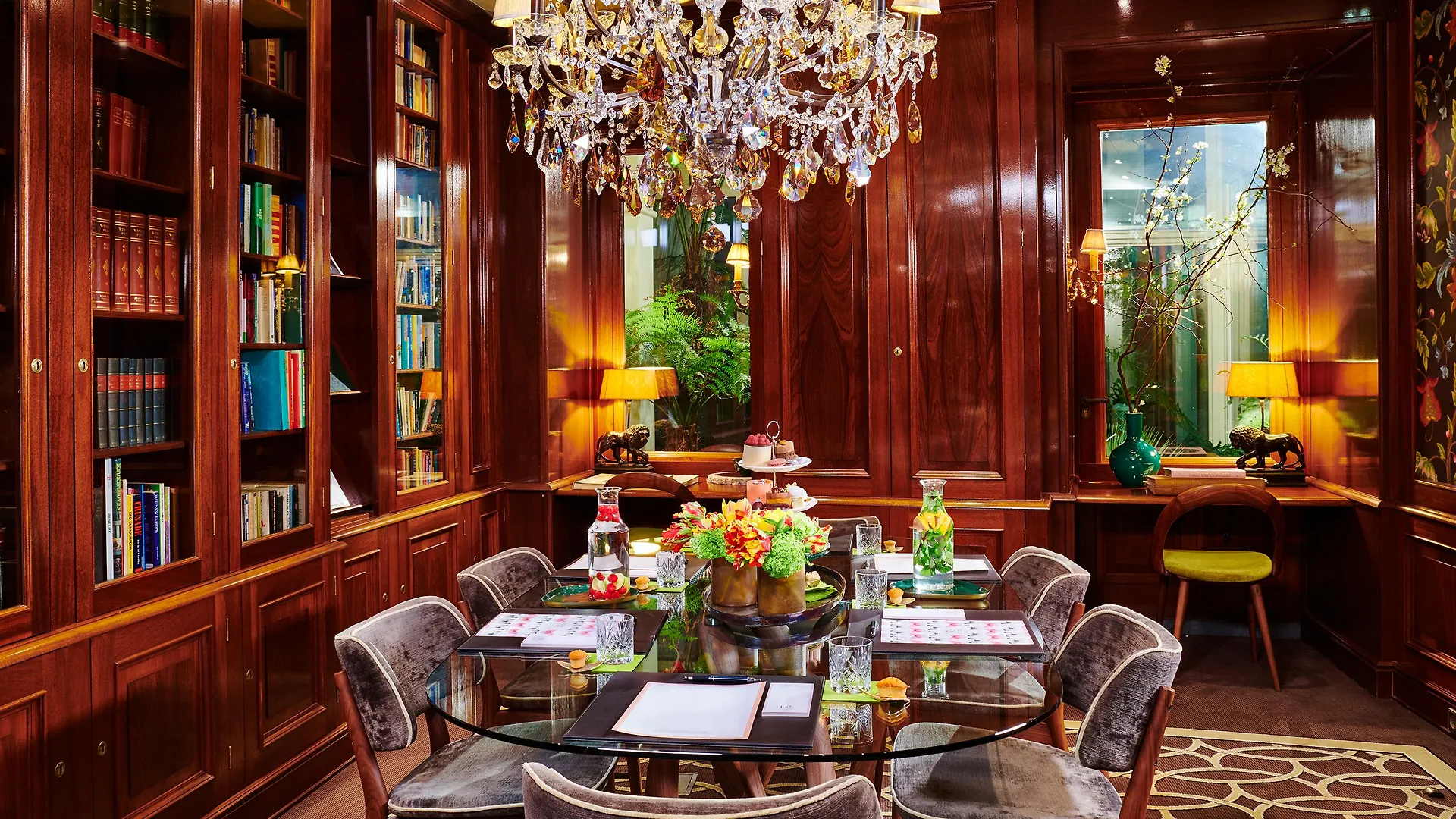 Hotel Estherea Amsterdam 4*,